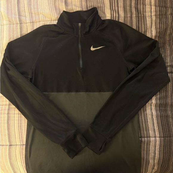 Nike Other - Nike Dryfit Men's Black Pullover size Small